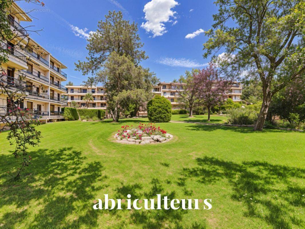 Appartement à AIX-EN-PROVENCE
