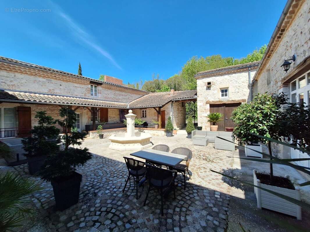 Maison à PENNE-D&#039;AGENAIS