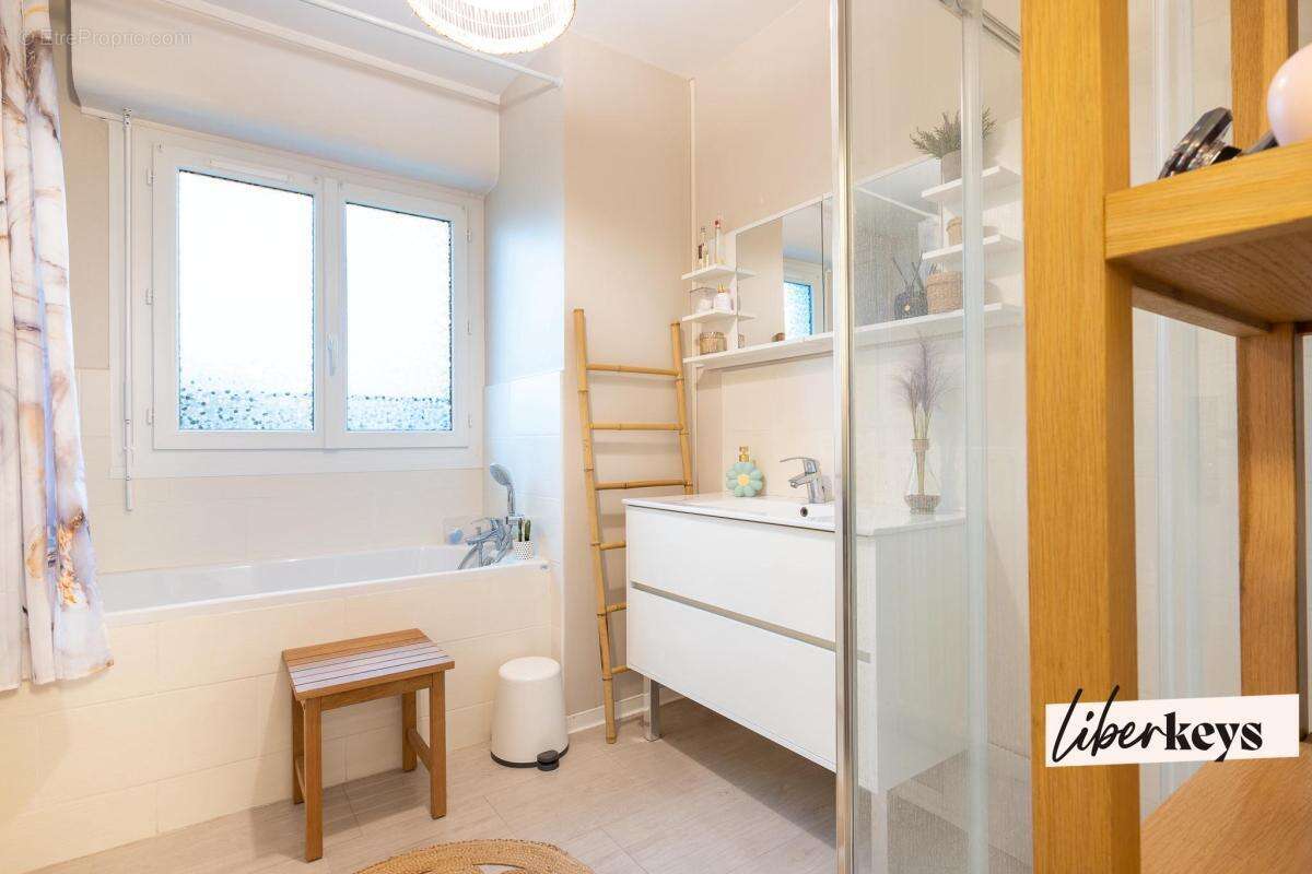 Maison de plain-pied 5 pièces – 140 m² – sous-sol complet – terrain 1 880 m² – Dainville - photo 6