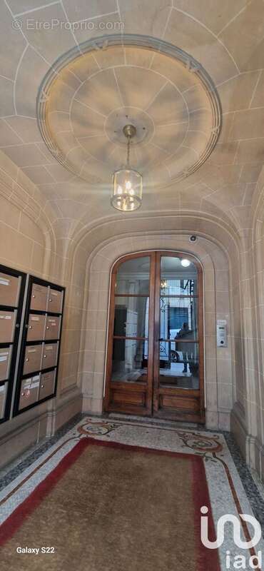 Photo 2 - Appartement à PARIS-8E