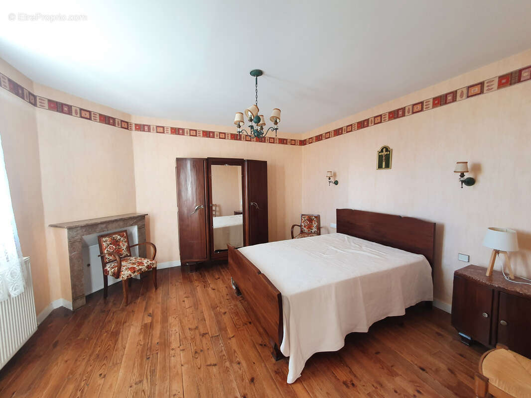 Maison à ARZACQ-ARRAZIGUET