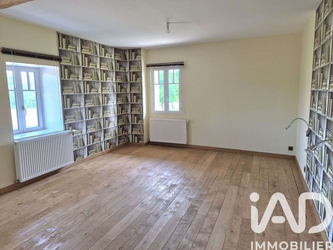 Maison 280 m² à Chavannes-Sur-Reyssouze  - photo 7