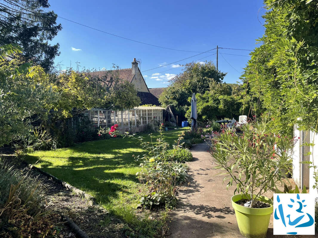 Maison à MORTAGNE-AU-PERCHE