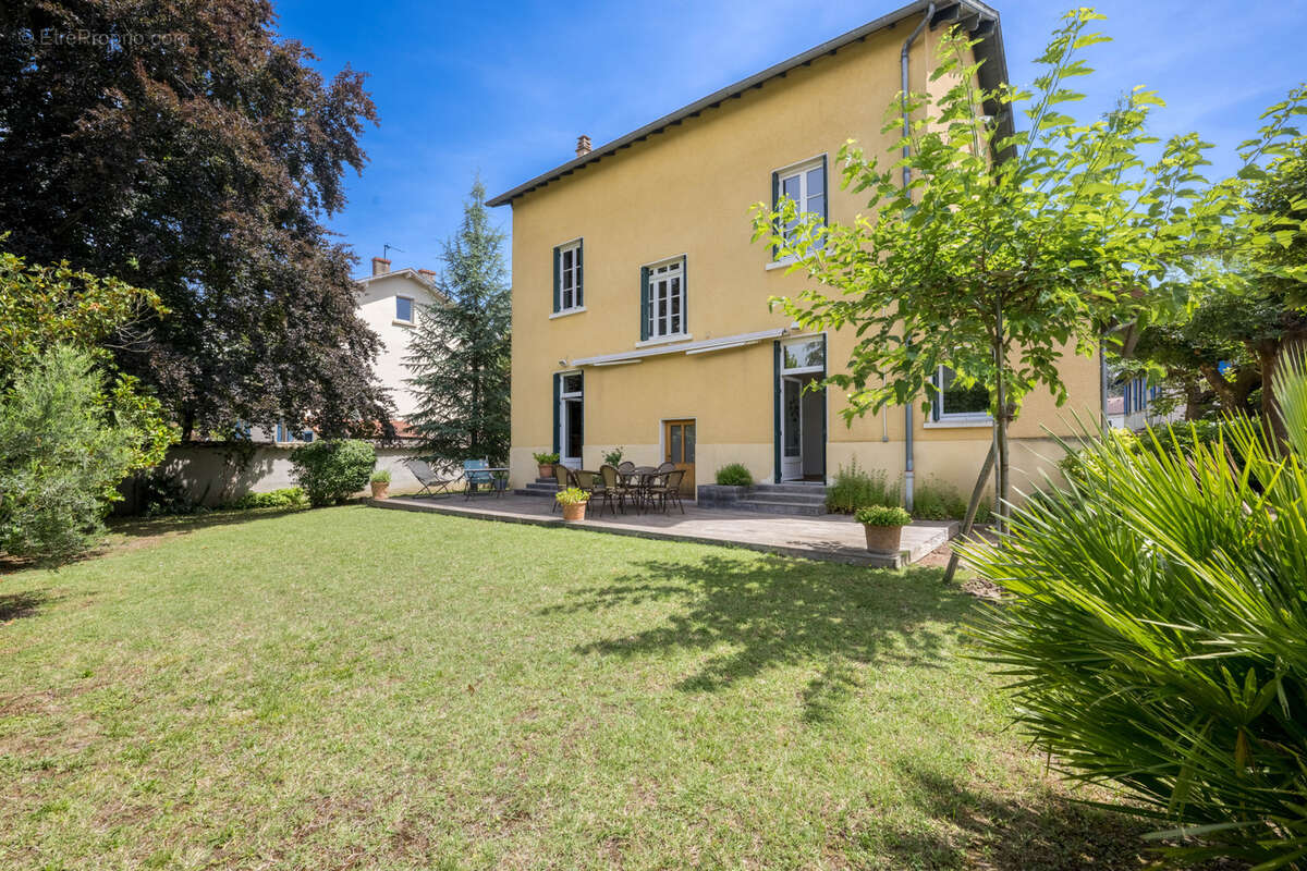 Maison à LYON-5E