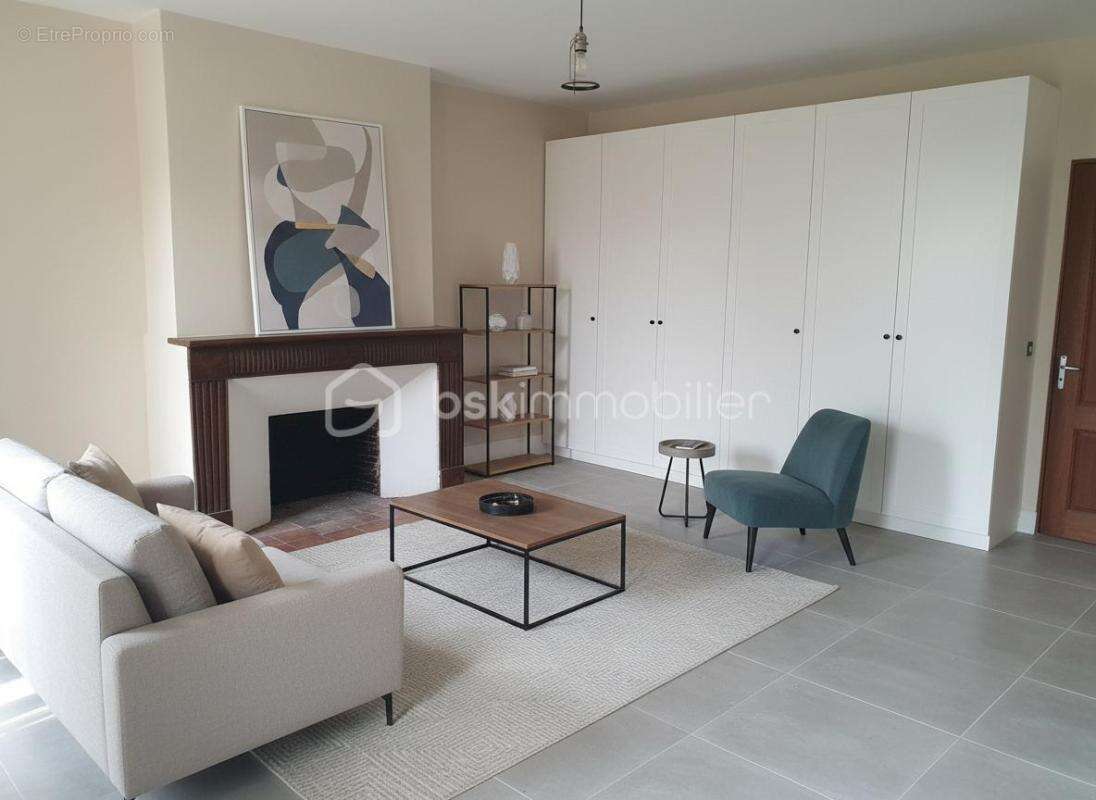 Maison de ville de 180 m² à rénover entièrement – Fort potentiel – Sous-sol et combles aménagés - photo 10