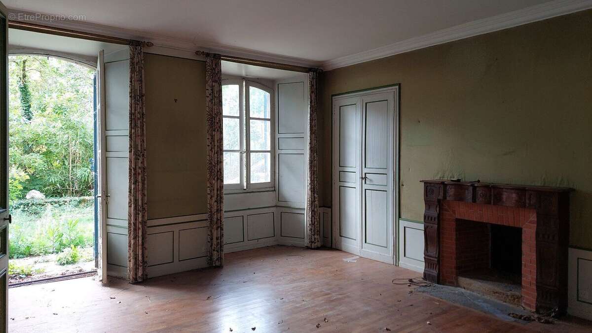 Maison de caractère avec terrain arboré - photo 5
