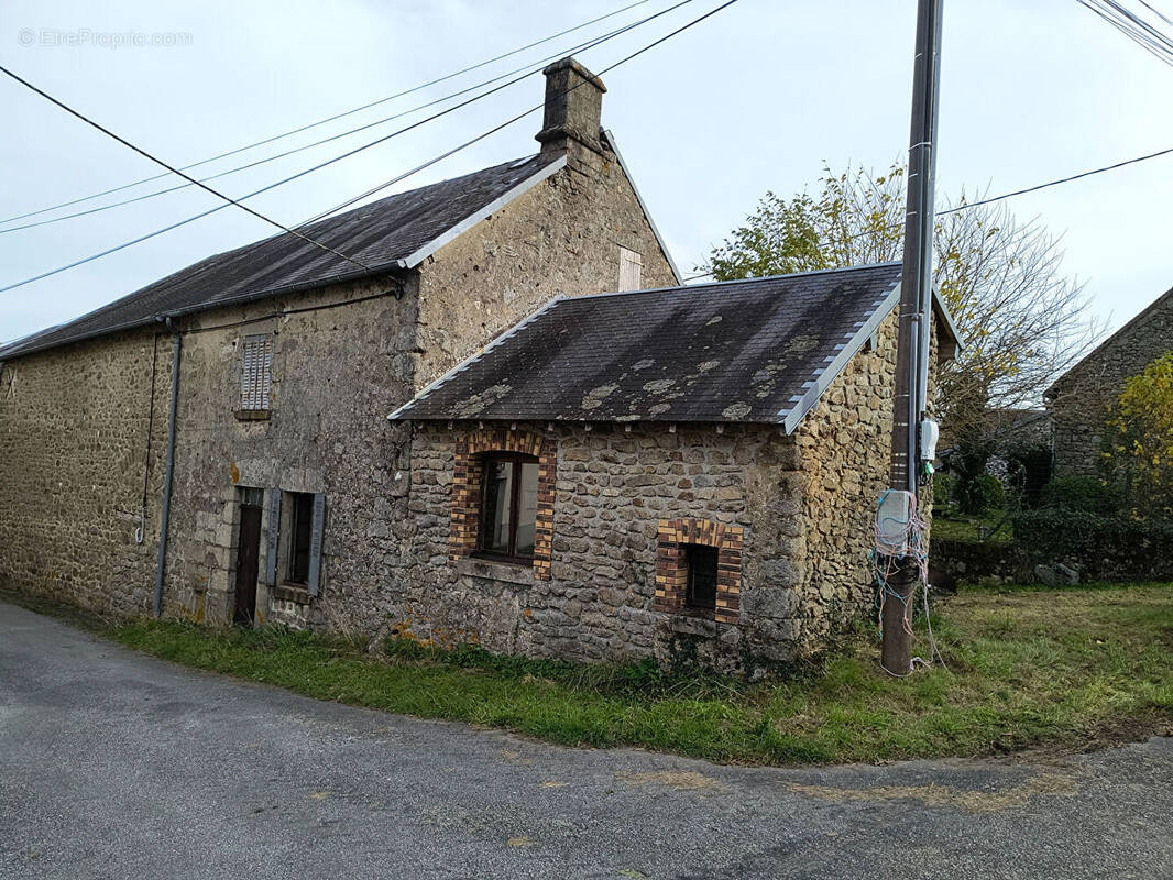Maison à BESSINES-SUR-GARTEMPE