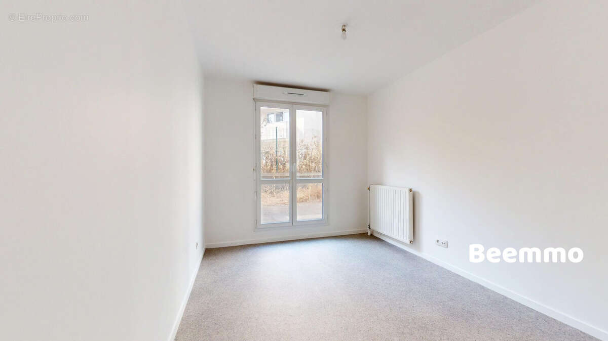 Appartement 65 m² à Saint-Denis  - photo 7