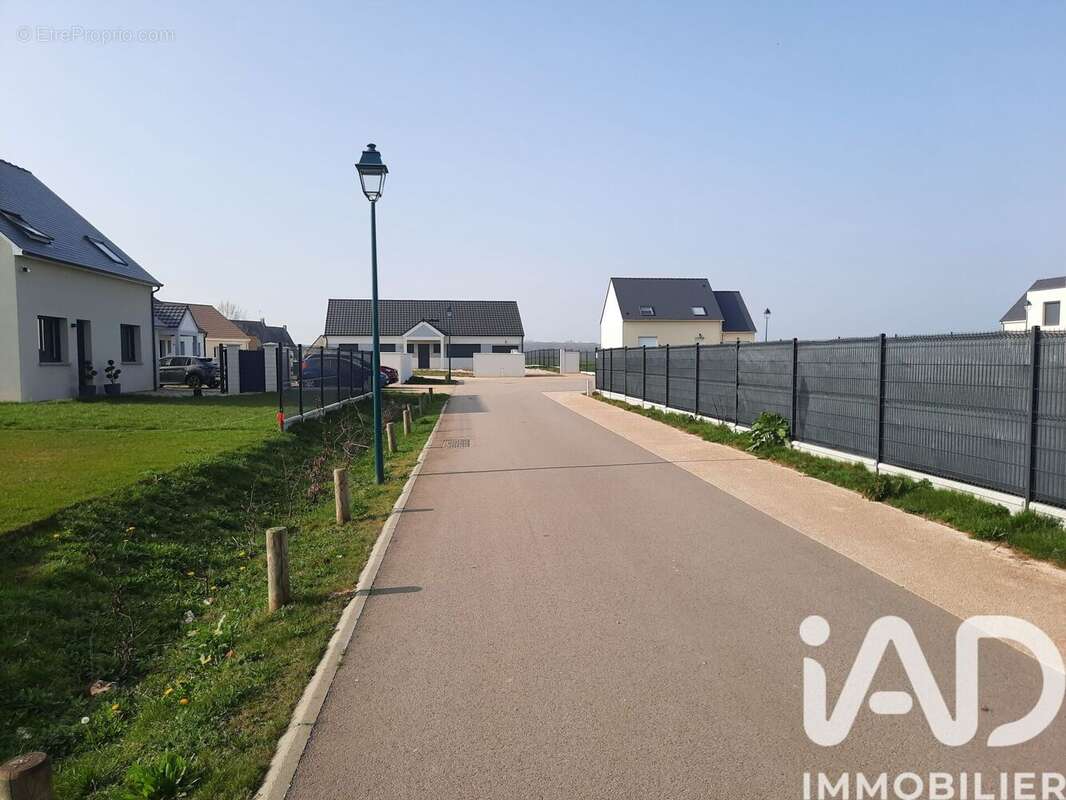 Terrain 844 m² à Miserey  - photo 6