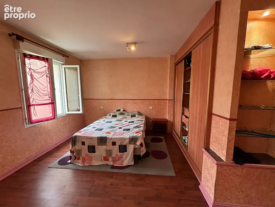 La Ferté-Bernard, hypercentre, appartement type F2, 53m² - photo 5