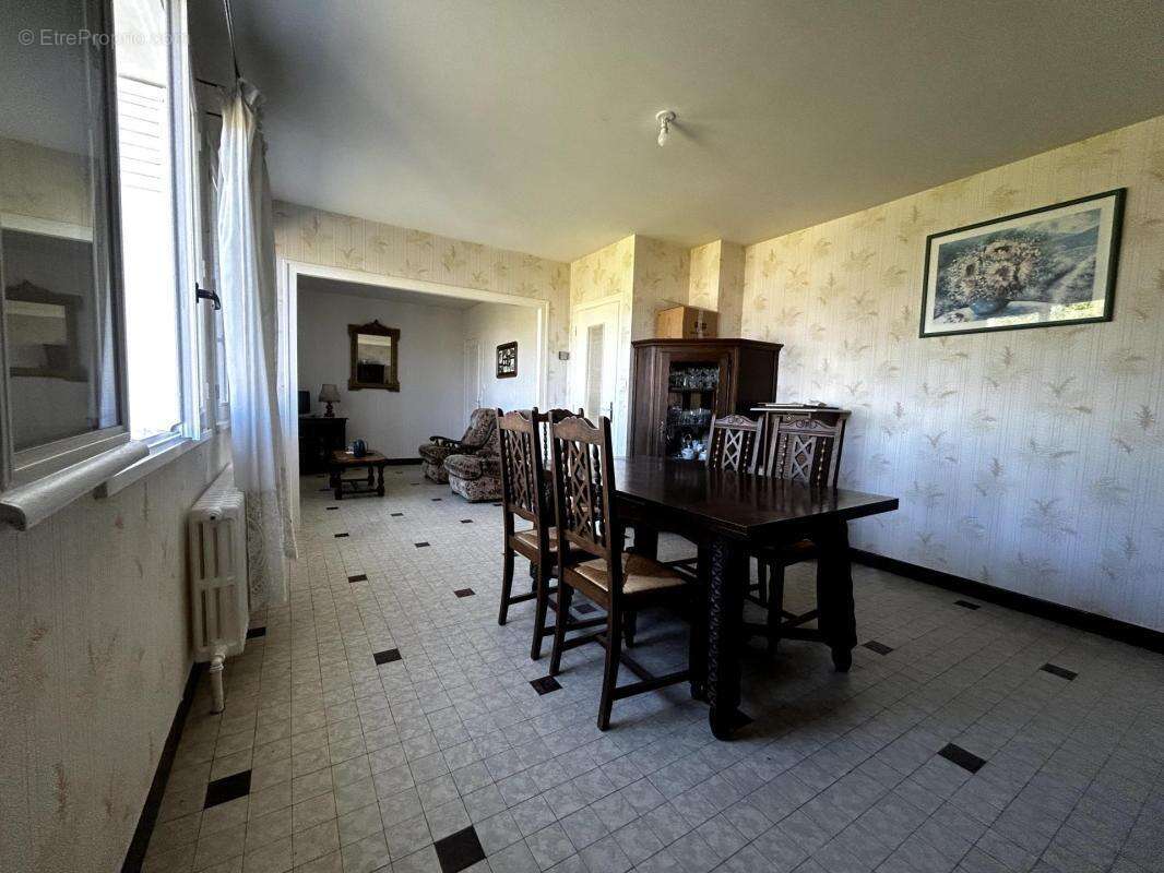 Maison à SELLES-SUR-CHER