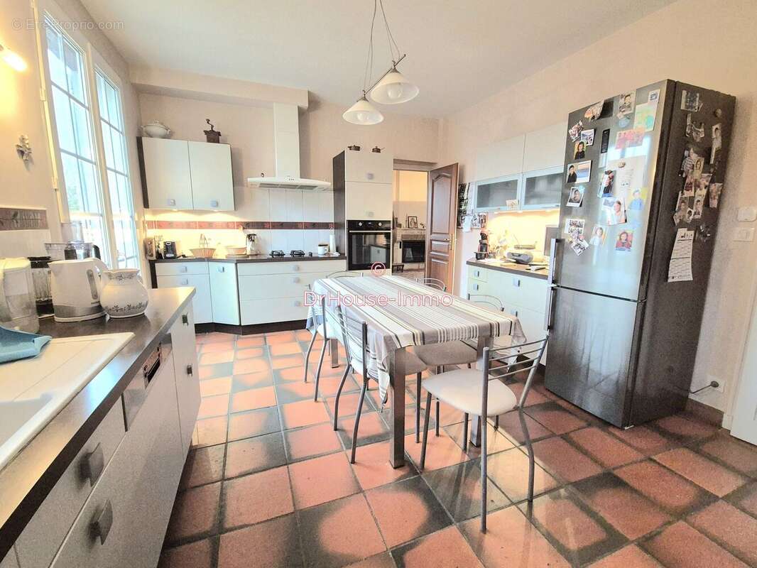 Maison à DRACY-LE-FORT