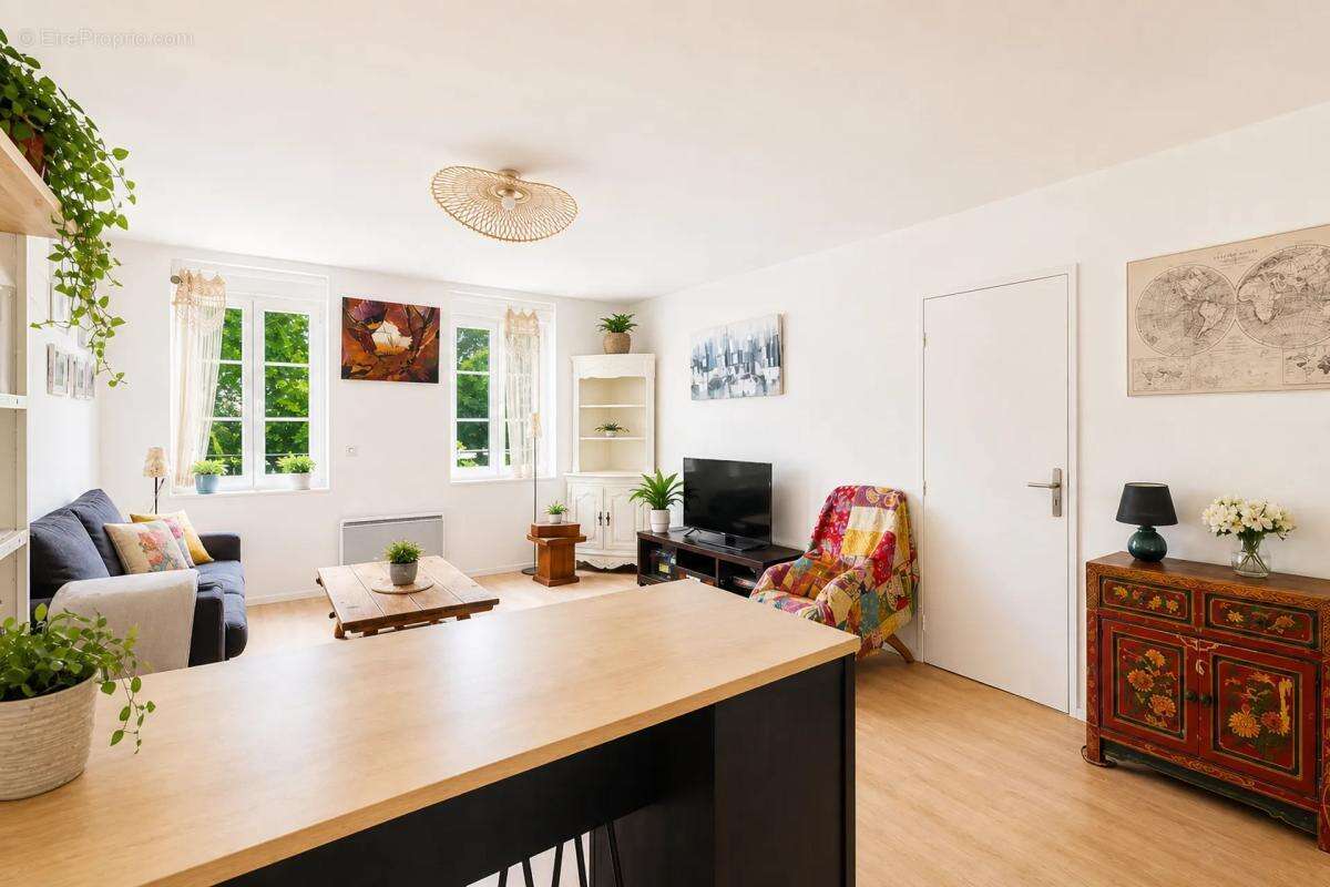 Appartement de 66 m² en ancienne chapelle, Loué - photo 4