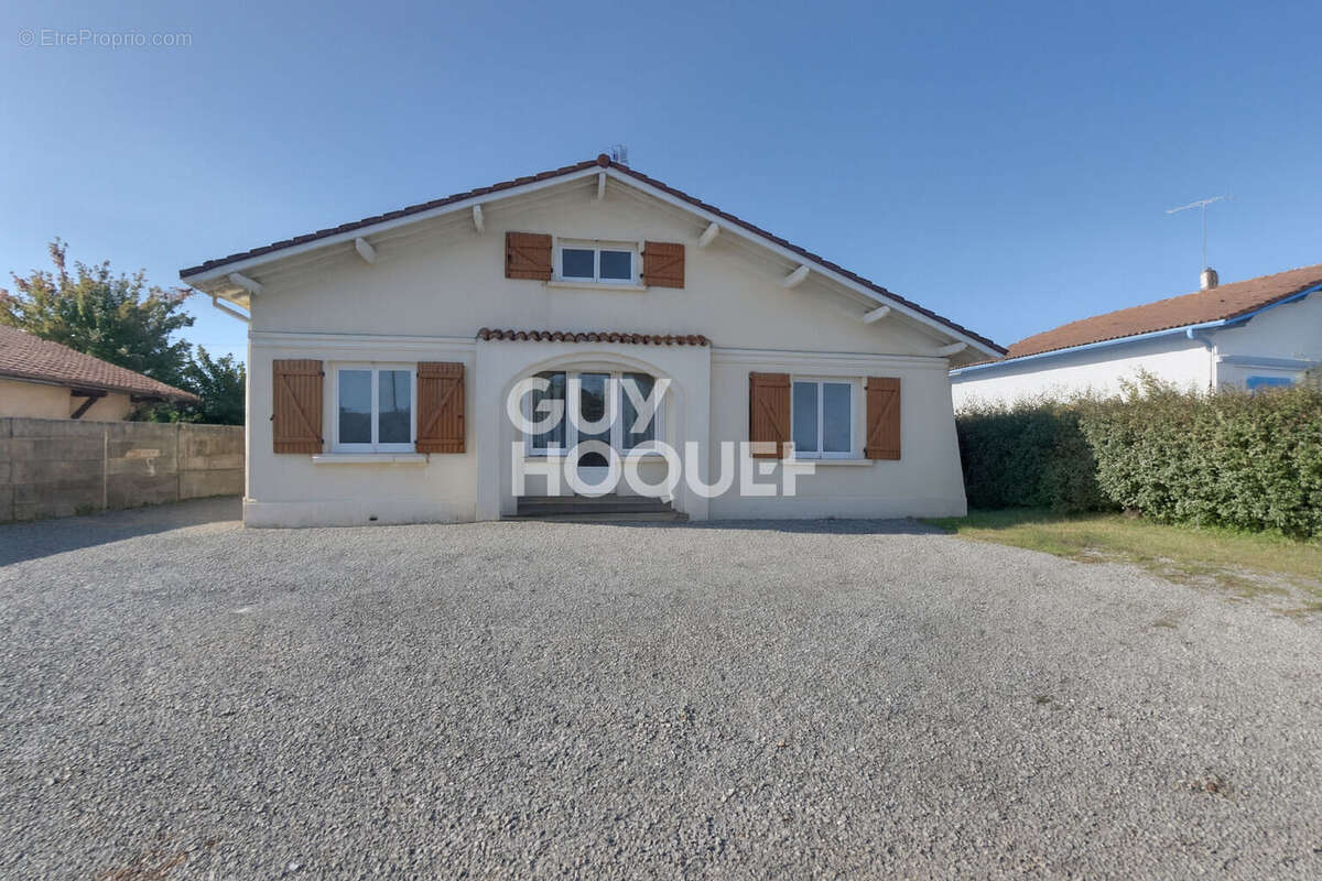 Maison à SOUSTONS