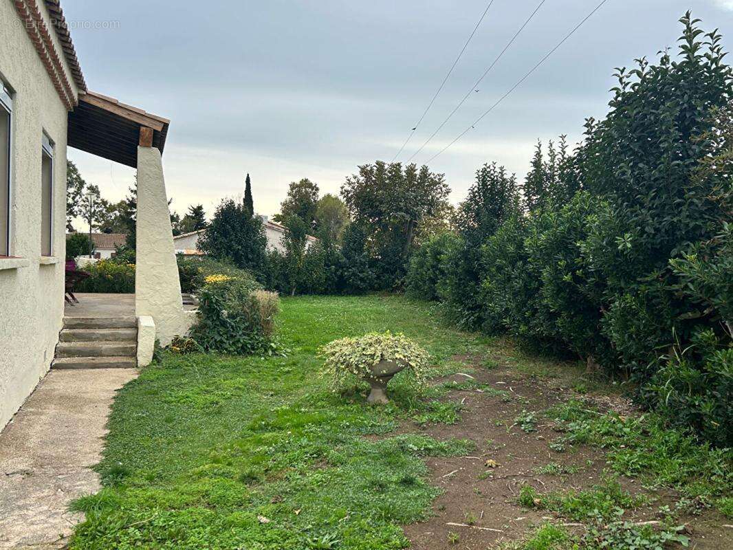 Villa Fos Sur Mer 4 pièces  plain pied sur 600m² de terrain - photo 11