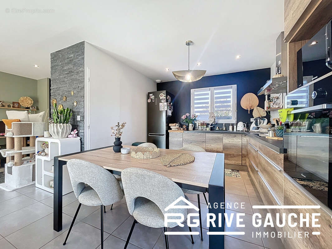 Maison à SAINT-MAURICE-L'EXIL