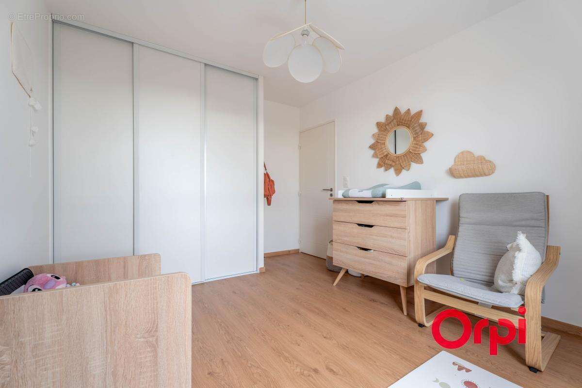 Appartement à FLEURIEUX-SUR-L'ARBRESLE