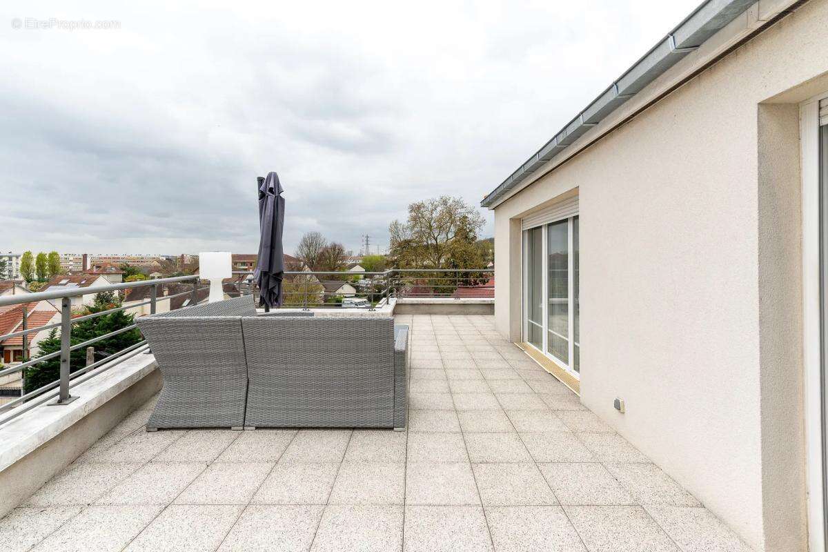 Appartement à NEUILLY-SUR-MARNE
