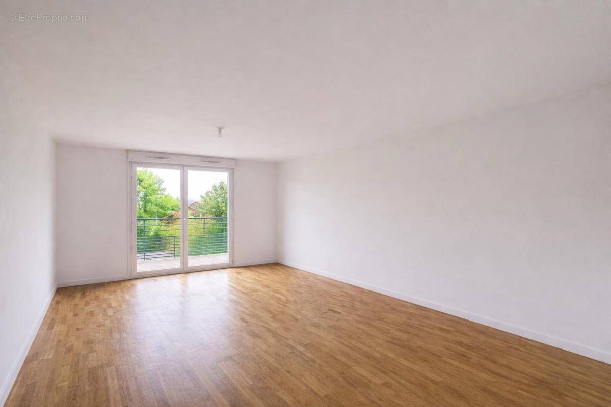 Appartement à ARPAJON