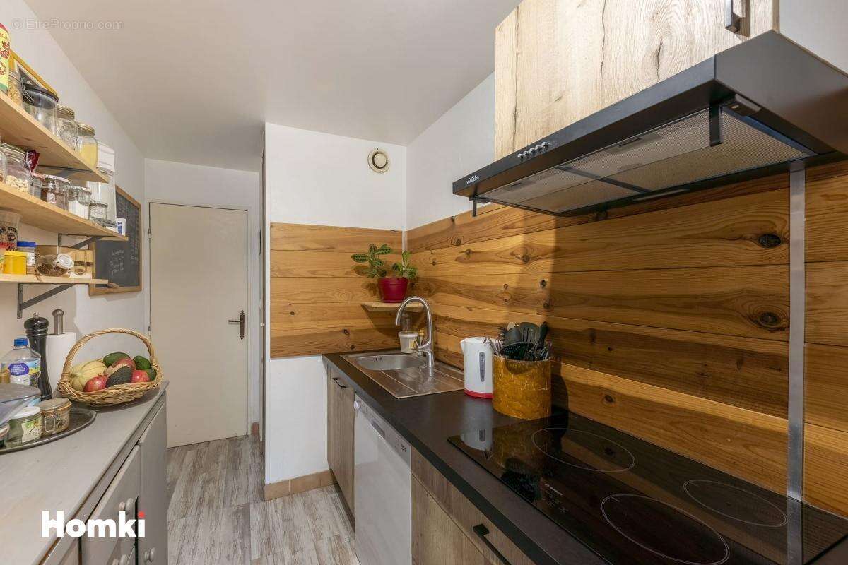 Appartement T3 de 61 m² à Saint-Raphaël 83700 - photo 13