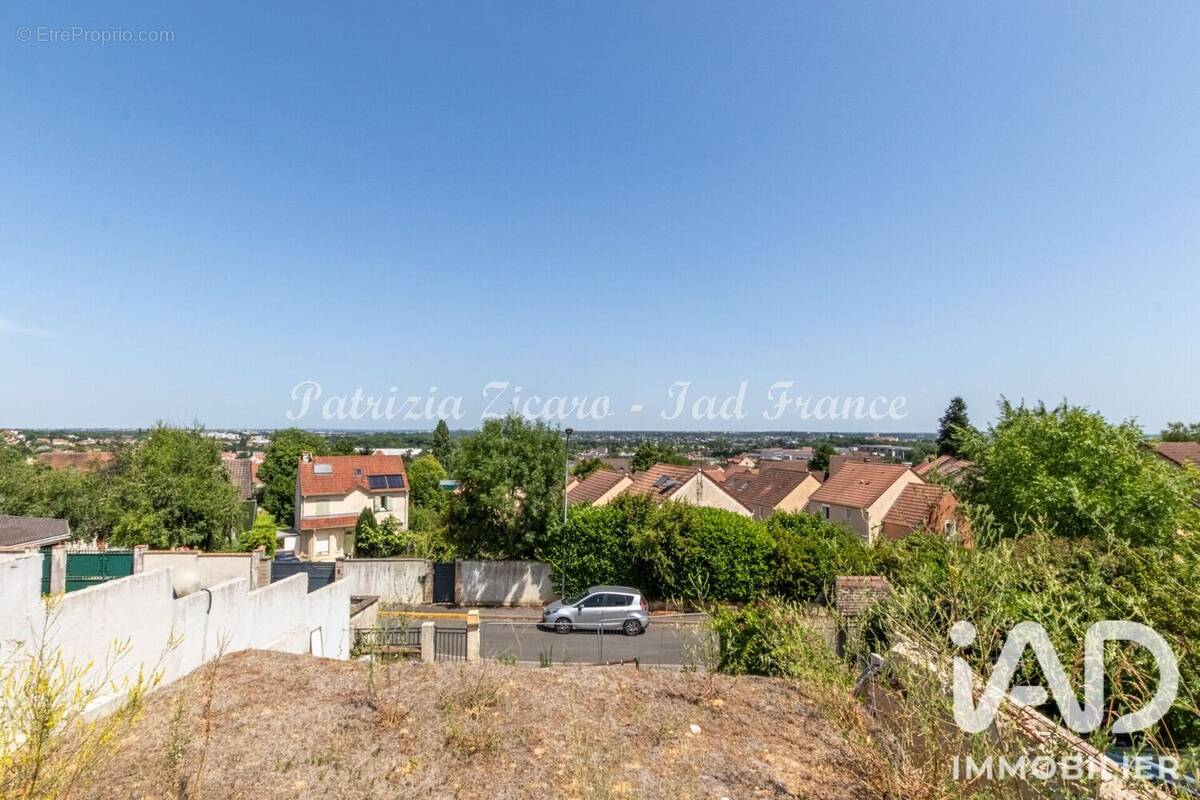 Photo 1 - Maison à LA VILLE-DU-BOIS
