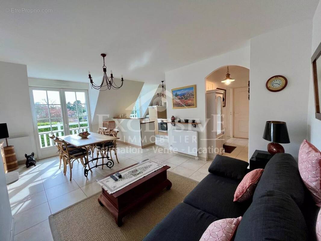 Appartement à TROUVILLE-SUR-MER