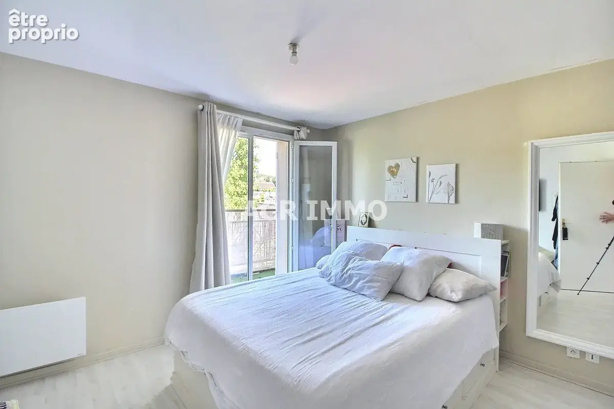 Maison 93 m² à Chanteloup-Les-Vignes  - photo 6