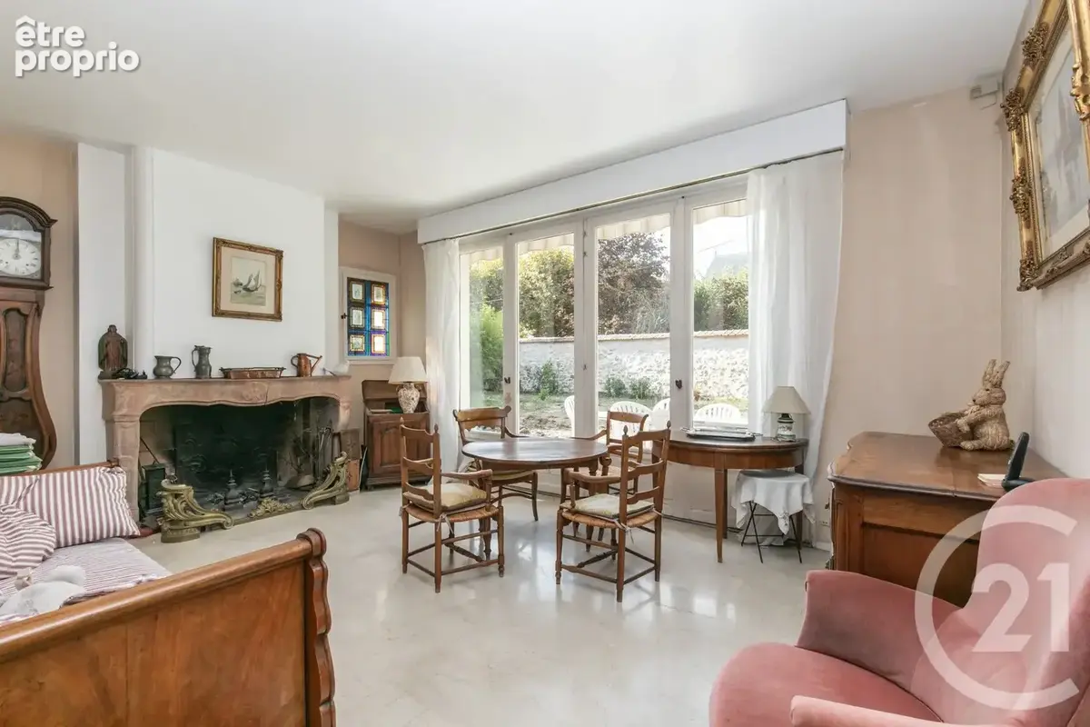 Maison 8 pièces 186 m² à vendre à Saint-Maur-Des-Fosses (94100) - photo 4
