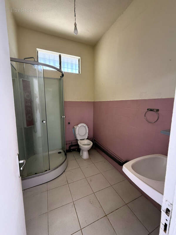 Photo 8 - Maison à SAINT-DENIS