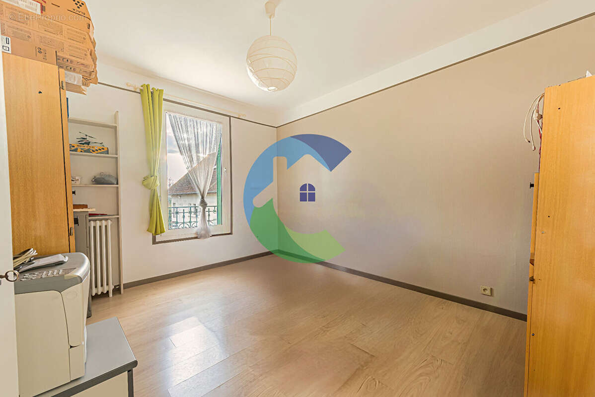 Appartement à LONGJUMEAU