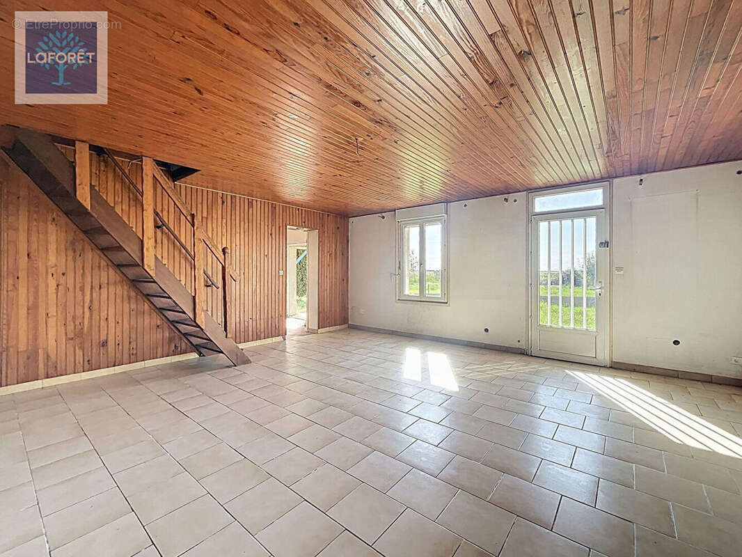 Maison à SAINT-AUBIN-DE-BLAYE