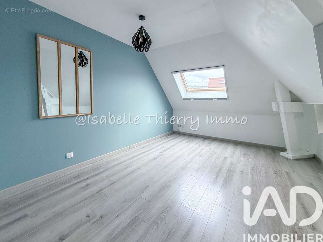 Photo 7 - Appartement à CORBEIL-ESSONNES