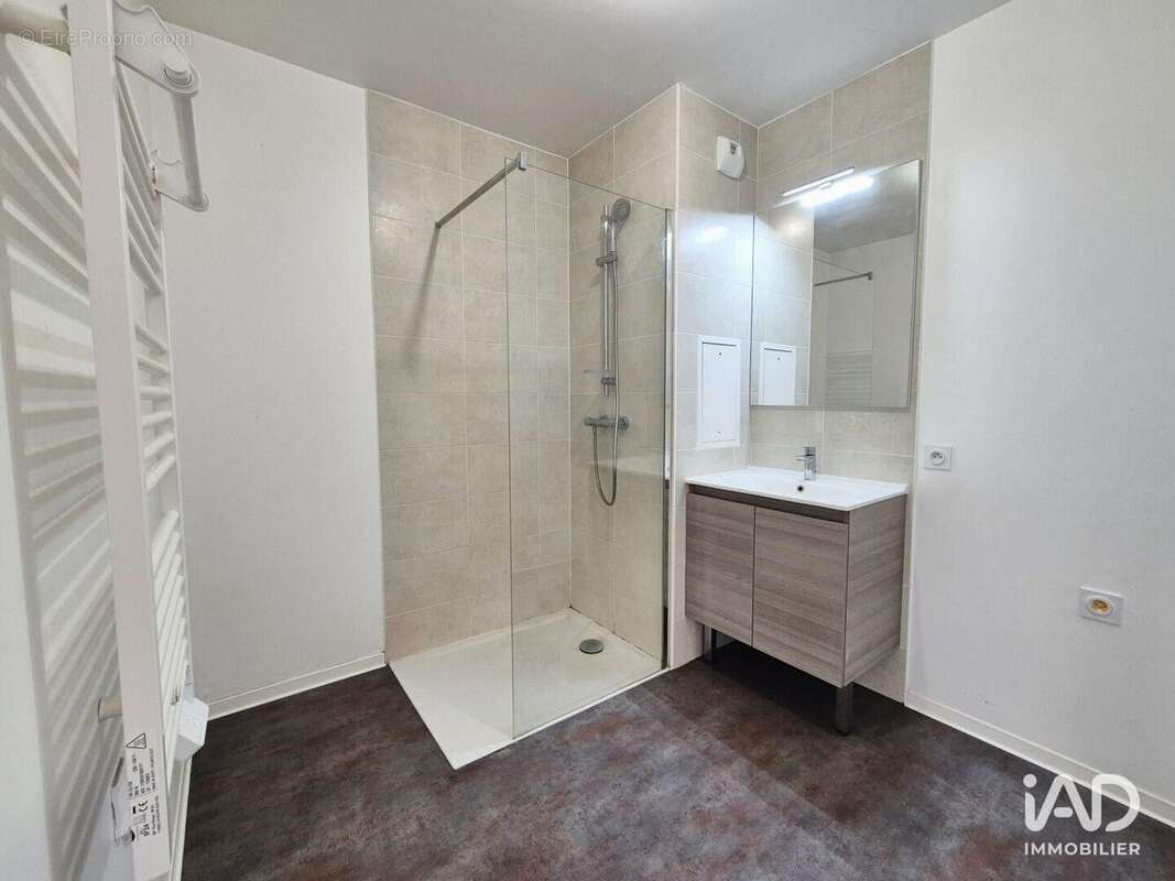 Appartement 88 m² à Creteil  - photo 7