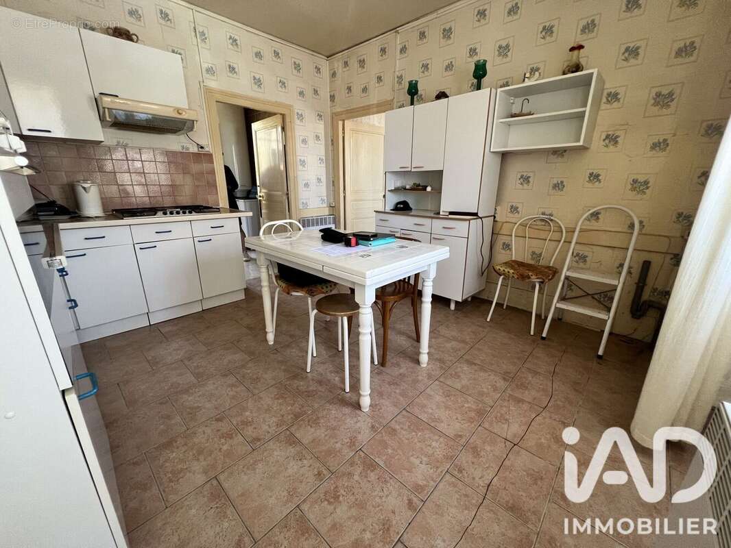 Maison 43 m² à Buxieres-Les-Mines  - photo 2