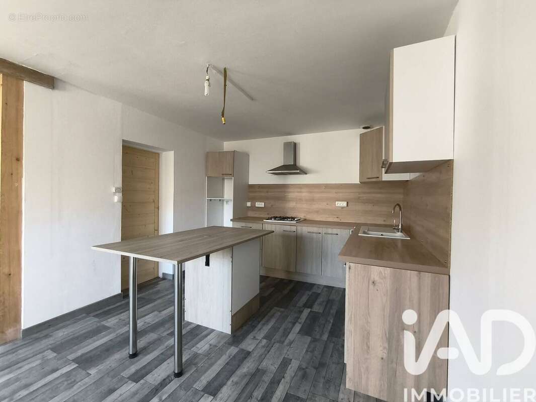 Photo 6 - Maison à LES PONTS-DE-CE