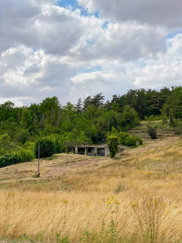 Terrain à ETAMPES