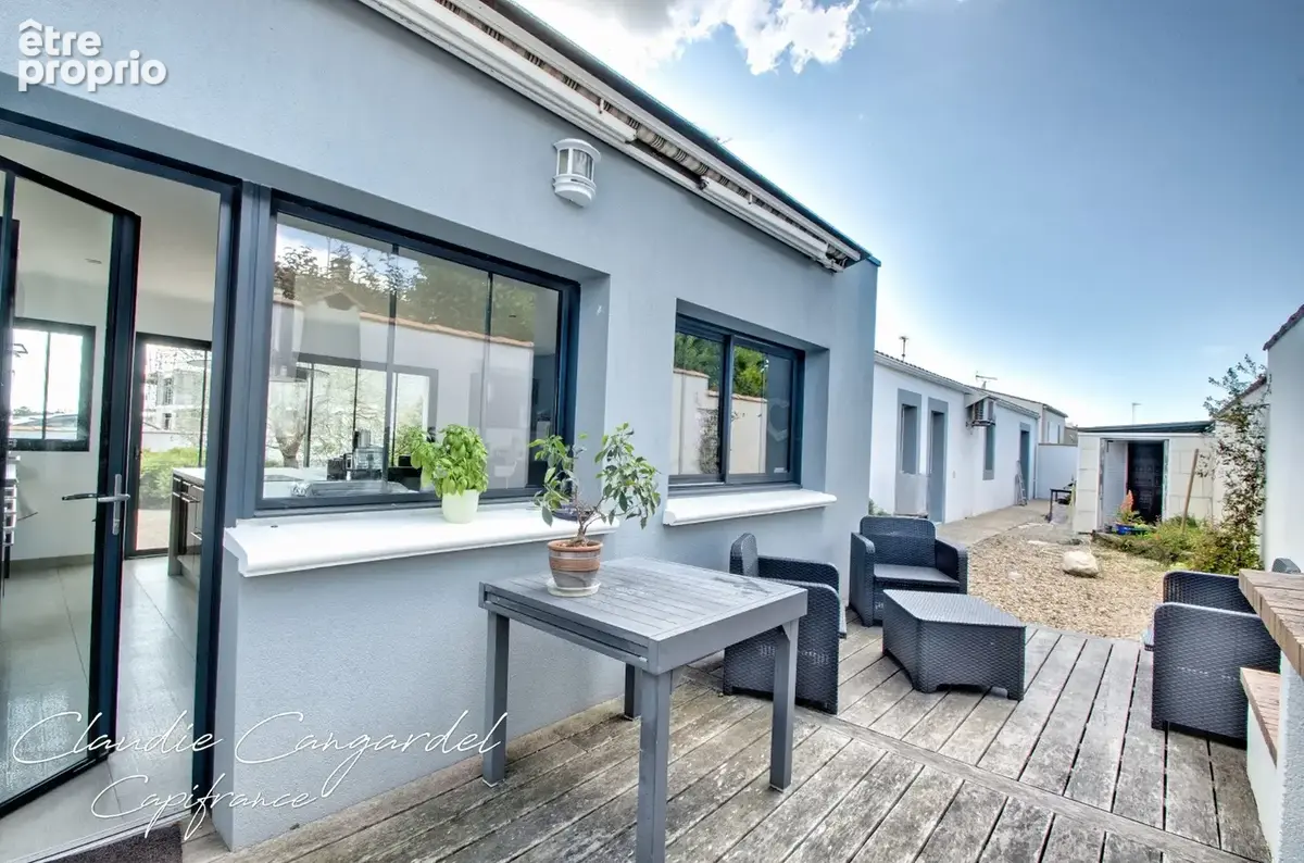 Maison à vendre 5 pièces LA JARNE (17) - photo 9