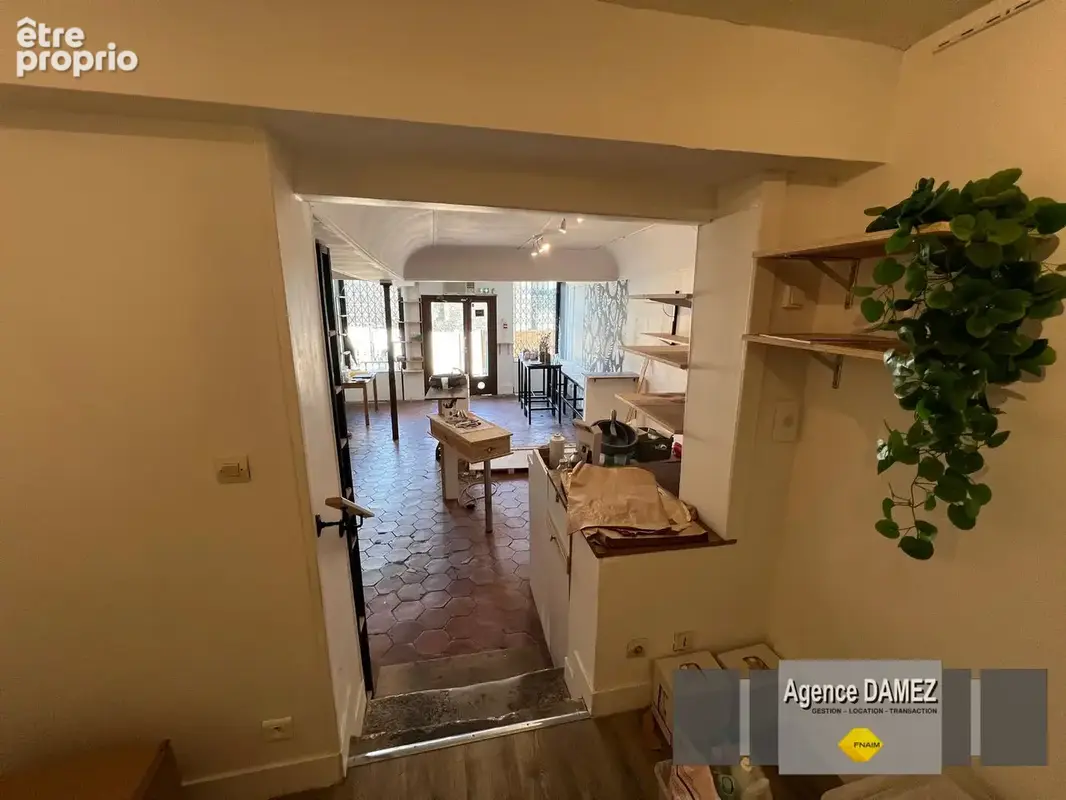 Local commercial à vendre à dourdan - emplacement privilégié face au château ? 65 m² + sous-sol - photo 8