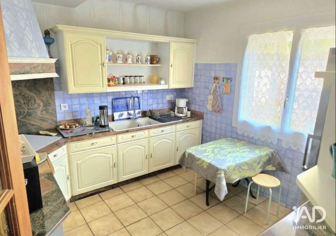 Maison 160 m² à Cerbere  - photo 7