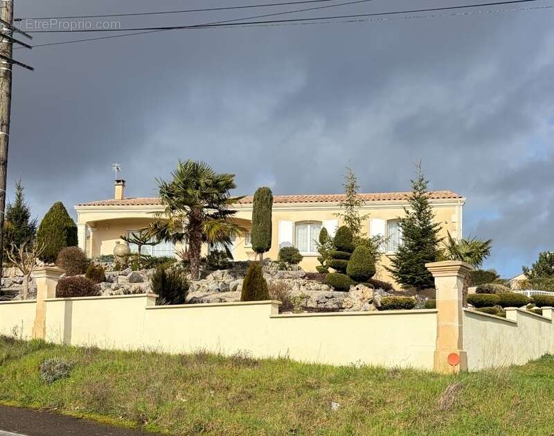 Maison à SOYAUX