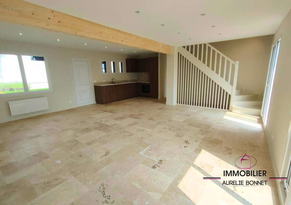 Maison à SAINT-GATIEN-DES-BOIS