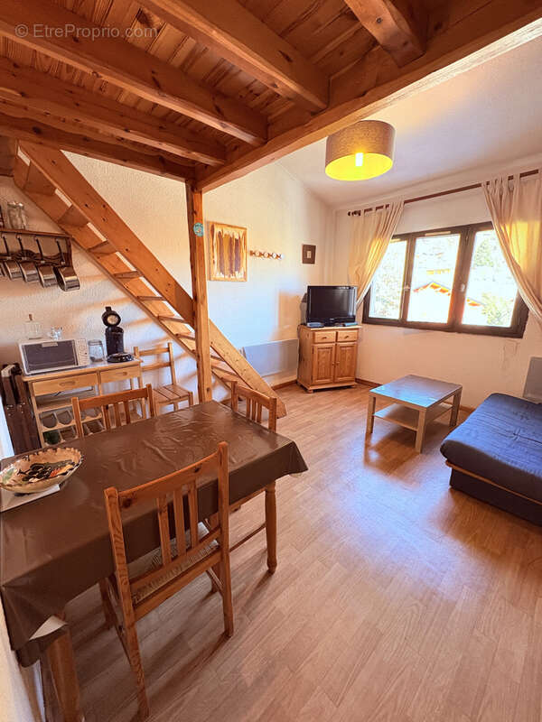 Appartement à LES ANGLES