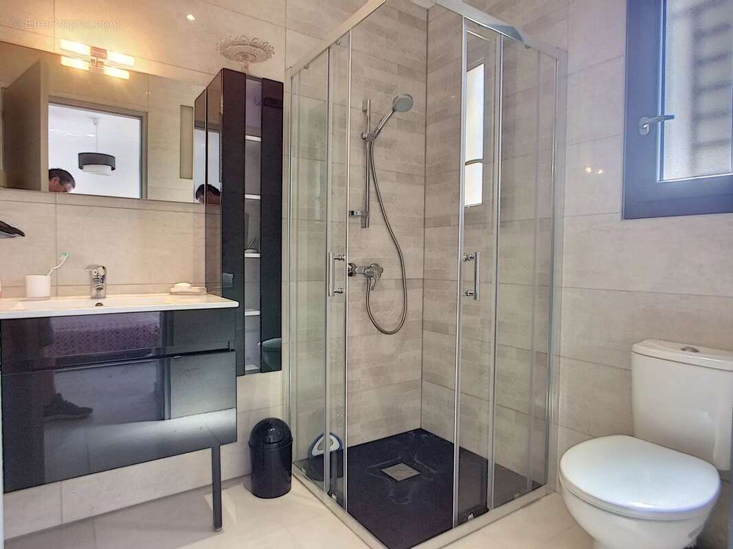 Maison à VILLENEUVE-DE-LA-RAHO