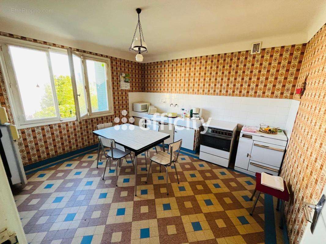 Maison à INZINZAC-LOCHRIST