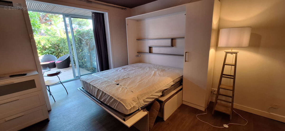 Appartement à SAINT-MANDRIER-SUR-MER