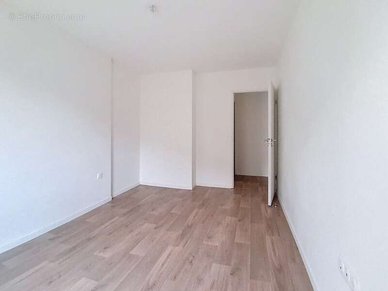 Appartement à SAINT-JACQUES-DE-LA-LANDE
