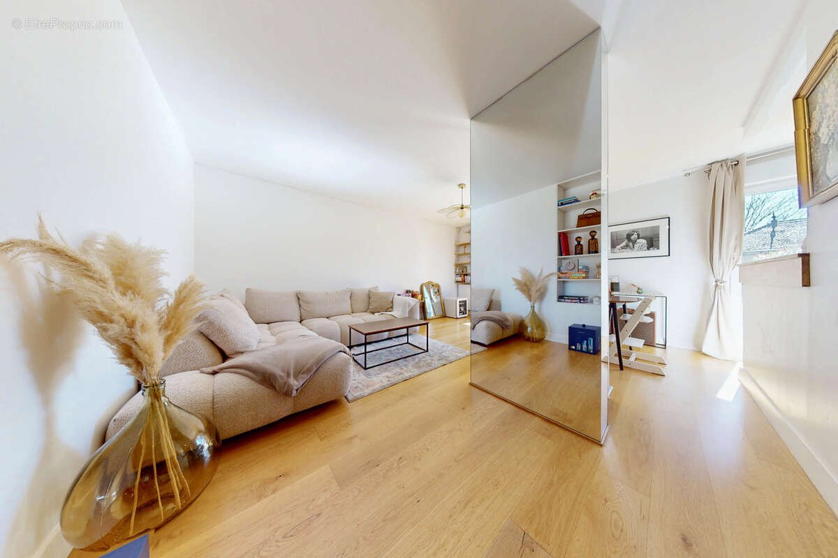 Appartement à ARGONAY