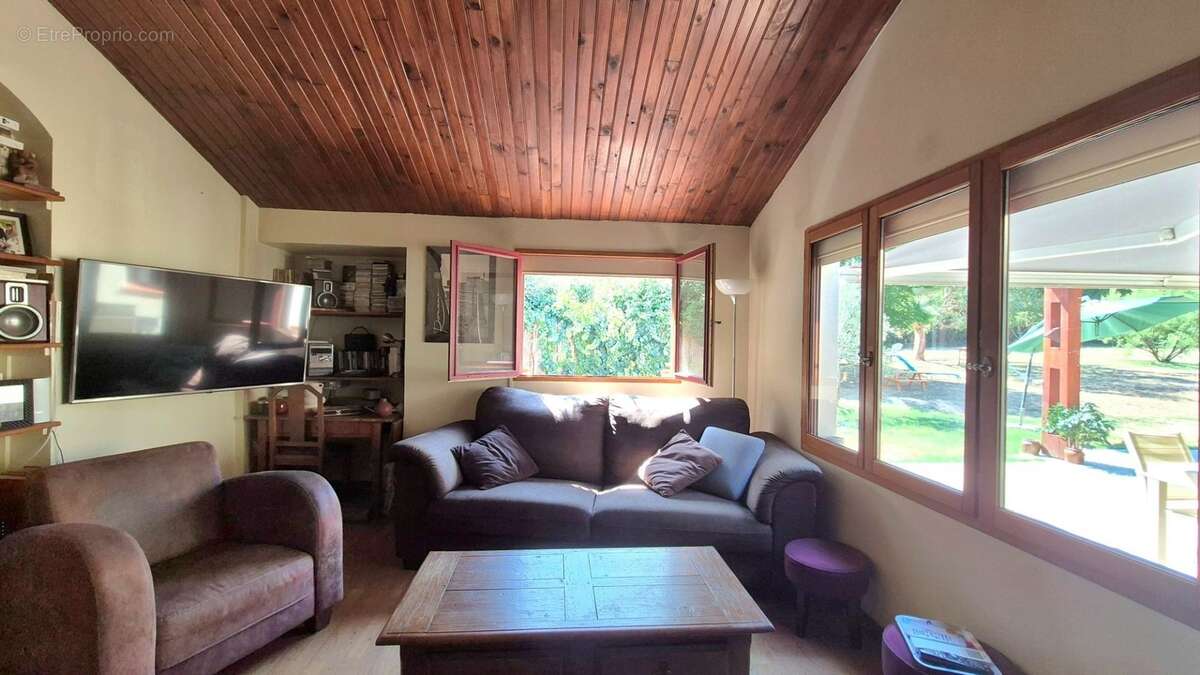 Maison à vendre 7 pièces PRADES (66) - photo 12
