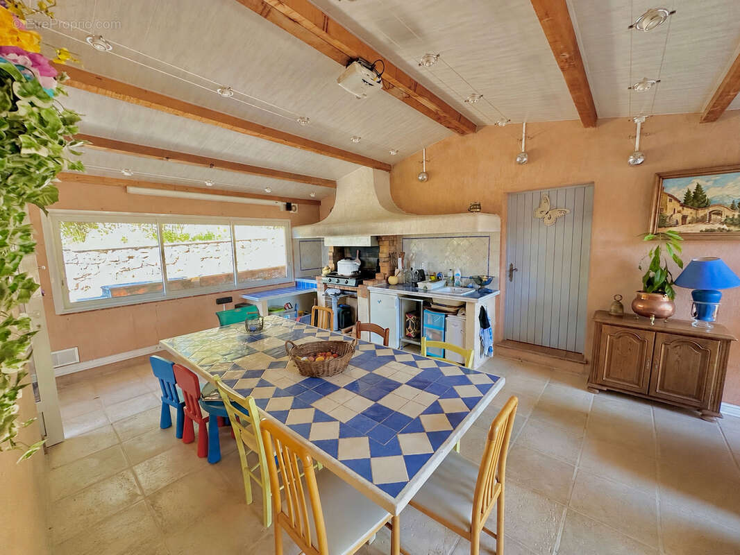 Maison à TOURRETTES-SUR-LOUP