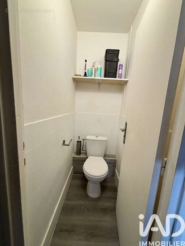 Photo 9 - Appartement à SAINT-ETIENNE-DU-ROUVRAY